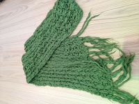 Отдается в дар зеленый шарф