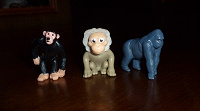 Отдается в дар Киндер игрушки обезьяны