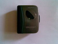 Отдается в дар Касетный плеер «Sony Walkman»