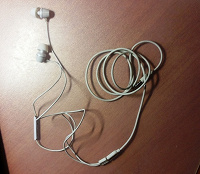 Отдается в дар Technika Probuds In-Ear Headphones for iPhone/iPad/iPod