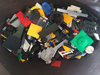 Отдается в дар Lego лего (детали россыпью)