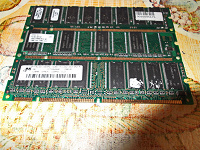 Отдается в дар Оперативная память DIMM SDRAM на 128 МБ