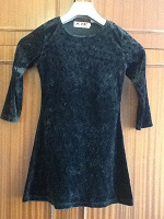 Чёрное бархатное платье