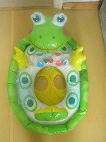 Отдается в дар Спасательная Лягушка (игрушка для купания в открытых водоемах :-)