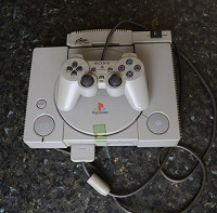 Отдается в дар Игровая приставка Sony PlayStation