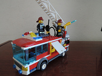 Отдается в дар Lego пожарная машина