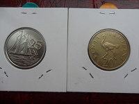 Отдается в дар Монета Северной Америки и Танзании.