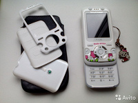 Отдается в дар Мобильный телефон SONY ERICSSON F305 Hello Kitty