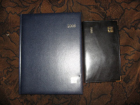 Отдается в дар Ежедневники 2008г