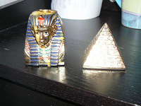 Отдается в дар сувениры египетские