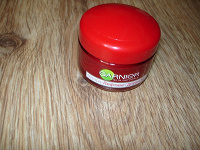 Отдается в дар Крем Garnier Ультра-Лифтинг дневной
