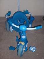 Отдается в дар Детский трёхколёсный велосипед.