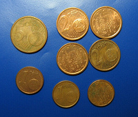 Отдается в дар Монеты- евроценты