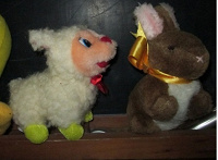 Отдается в дар Утёнок Tweety, овечка и кролик — игрушка натурального цвета