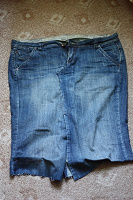 Отдается в дар Много джинса для ХМ (или недошитая юбка)