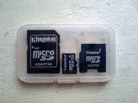 Отдается в дар Карта памяти MicroSD (2Gb, Transcend) + 2 адаптера Kingston
