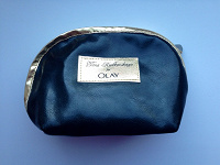 Отдается в дар Косметичка Olay