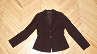 Отдается в дар пиджак черный в тонкую полоску размер 42