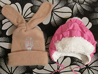 Отдается в дар Теплые шапочки для малышей
