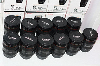 Отдается в дар Несколько объективов Canon
