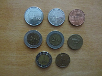 Отдается в дар Монеты арабских стран