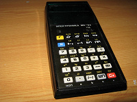 Отдается в дар «Электроника МК-54» программируемый микрокалькулятор с обратной польской записью для проведения инженерных расчетов.
