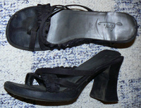 Отдается в дар Дамская обувь 43 (12) размера
