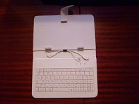 Отдается в дар Обложка-клавиатура для планшета