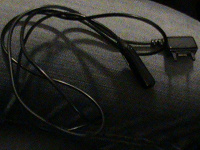 Отдается в дар Наушники для Sony Ericsson, точнее провод соединяющий наушники с телефоном (не рабочий)