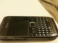 Отдается в дар Телефон Nokia E71, полуживой