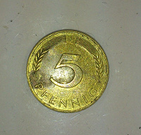Отдается в дар Монета 5 pfennig 1985г.