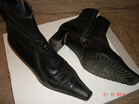 Отдается в дар ботинки — полусапожки кожаные женские 40 размер
