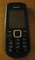 Отдается в дар Телефон Nokia 1661-2 с поломанным экраном