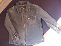 Отдается в дар Рубашка джинсовая на мальчика 116-122 р.