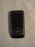 Отдается в дар Samsung D820 (почти не рабочий)