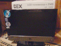 Отдается в дар Передар — LCD телевизор DEX с разбитой матрицей