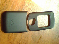 Отдается в дар Крышки для телефона Sony Ericsson w 310
