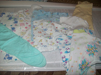 Отдается в дар Пакет одежды для новорожденного