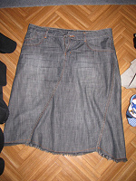 Отдается в дар джинсовая юбка 44 размер