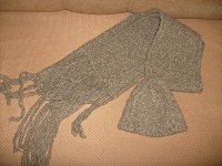 Отдается в дар комплект — шарф и шапка