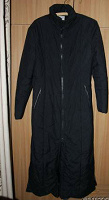 Отдается в дар зимнее чёрное пальто (42-44размера)