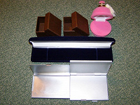 Отдается в дар разные прикольные коробочки, для украшений, а также для визиток