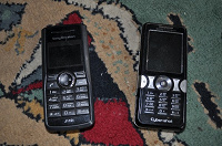 Отдается в дар Sony Ericsson — две штуки.