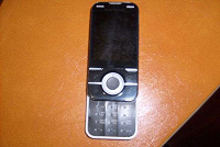 Отдается в дар Sony Ericsson u100i