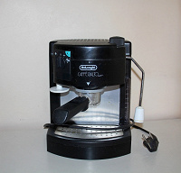 Отдается в дар Кофемашина Delonghi