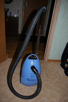 Отдается в дар пылевсасывающий чудо-агрегат EIO 1800 W