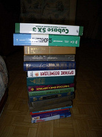 Отдается в дар снова книги