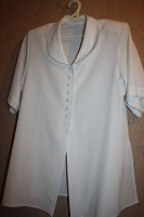 Отдается в дар блуза… белая, нарядная