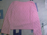 Отдается в дар Нежный розовый свитер.