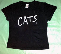 Отдается в дар футболка Cats